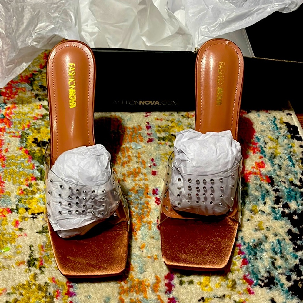 Sexy Fashion Nova Heeled Sandals